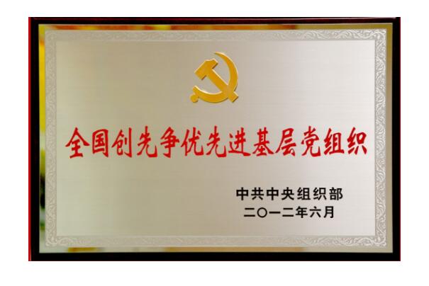 17f7d6e39fc9e4f59129cf89b5b3cc62.jpg 100.jpg