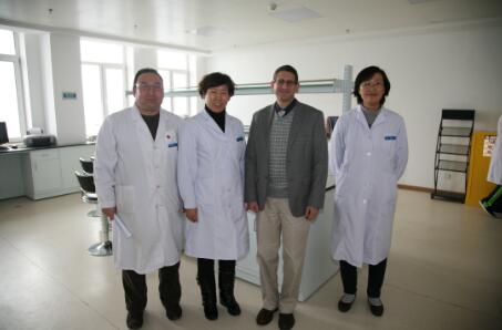 edcfc10db3f6a9eed523bdd2552eab99.jpg 100.jpg