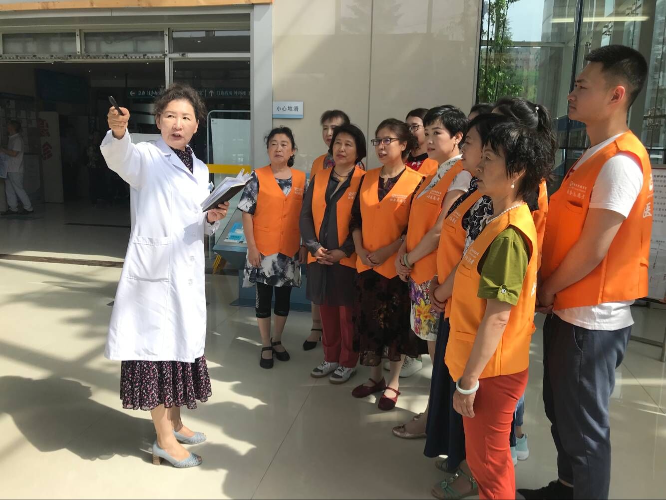 ac61f25842cb78f2aad5b449890588e9.jpg 0.jpg