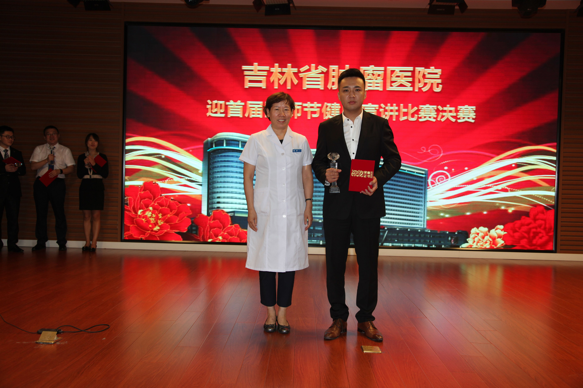 67b85850b87491a0bb9b35dfc7527834.jpg 1.jpg